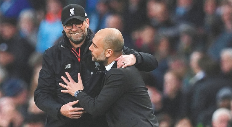 Liverpool y Manchester City se juegan el título de la Premier League a falta de seis meses 