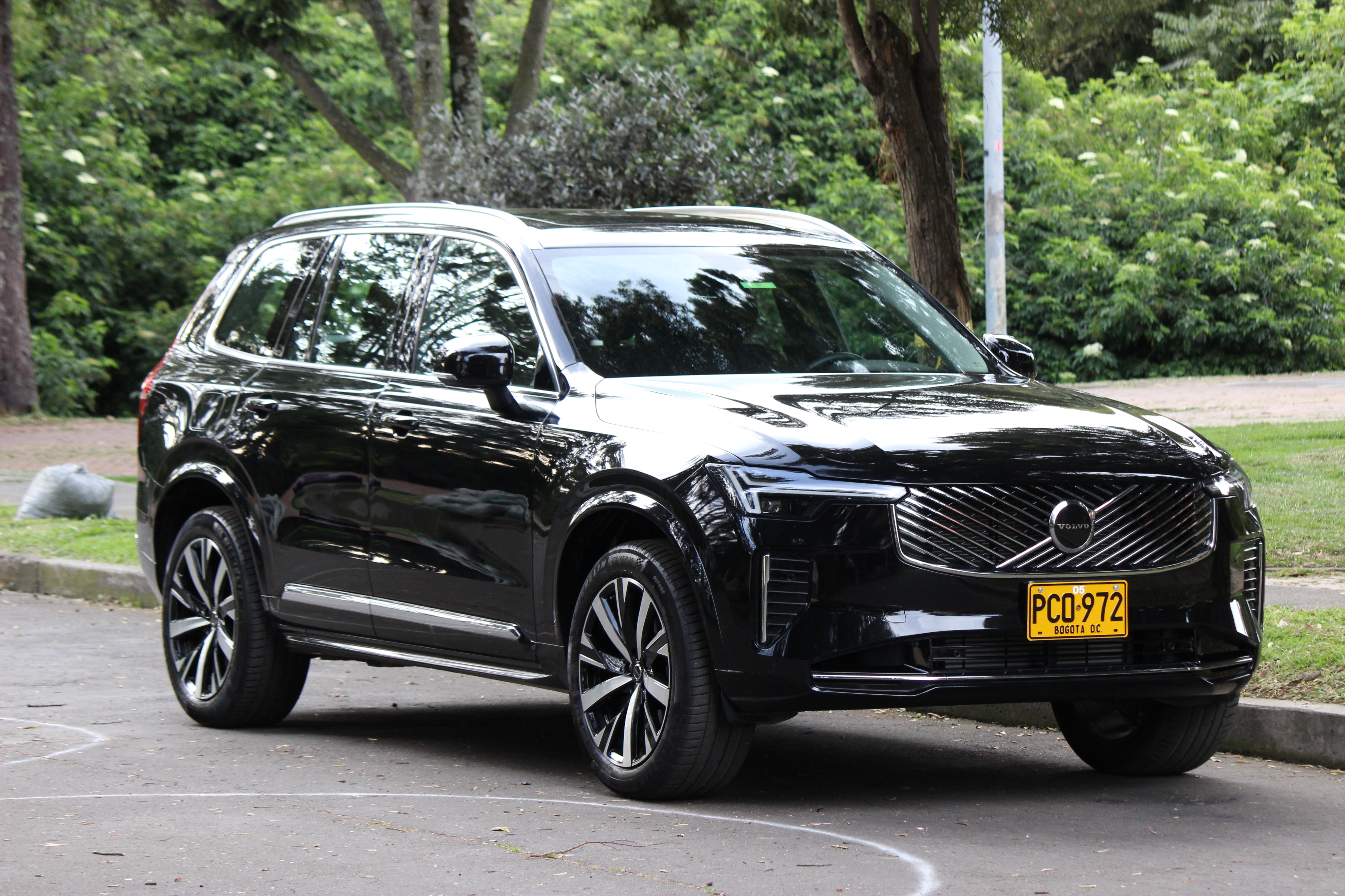 En fotos: la actualizada Volvo XC90 T8 que ya se vende en Colombia