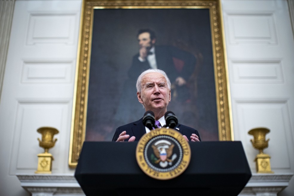 El mundo ama a Biden, pero está perdiendo la confianza en EE. UU.