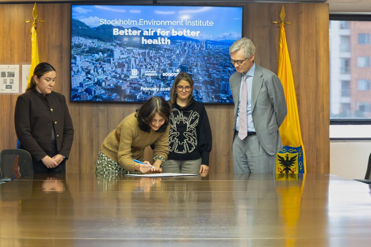 Bogotá renueva acuerdo con instituto sueco para monitorear la calidad del aire