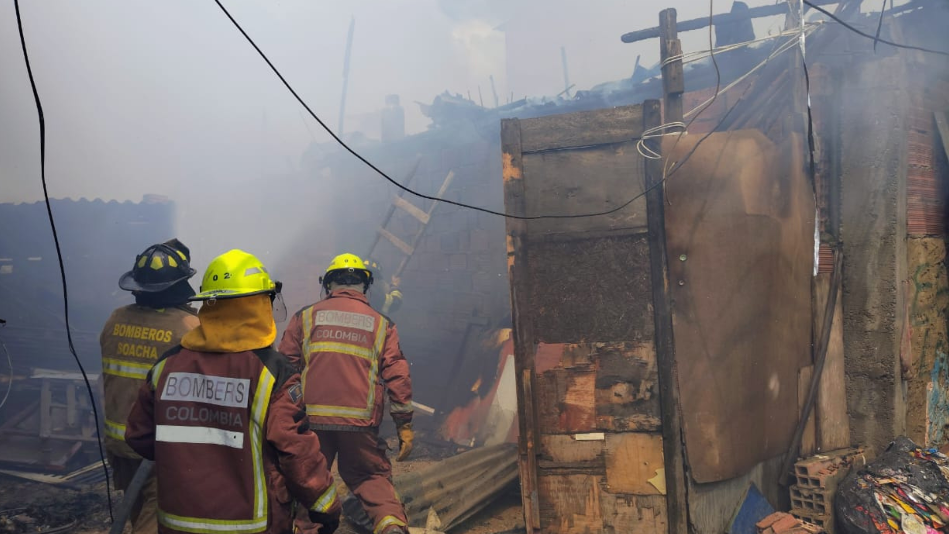 Dos niñas fallecieron tras voraz incendio en viviendas de Soacha
