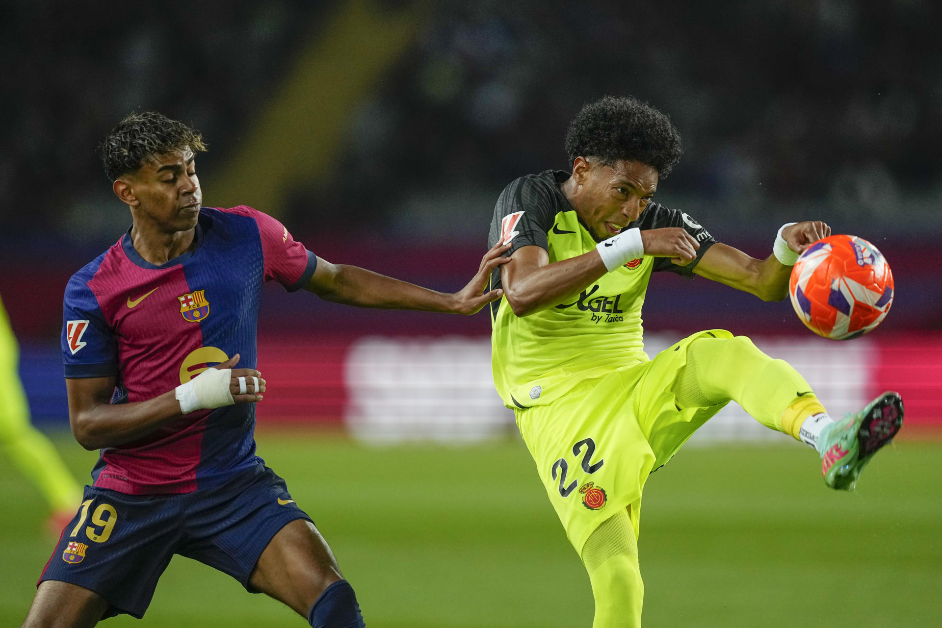 Barcelona ganó por la mínima a Mallorca y se consolidó como líder de LaLiga