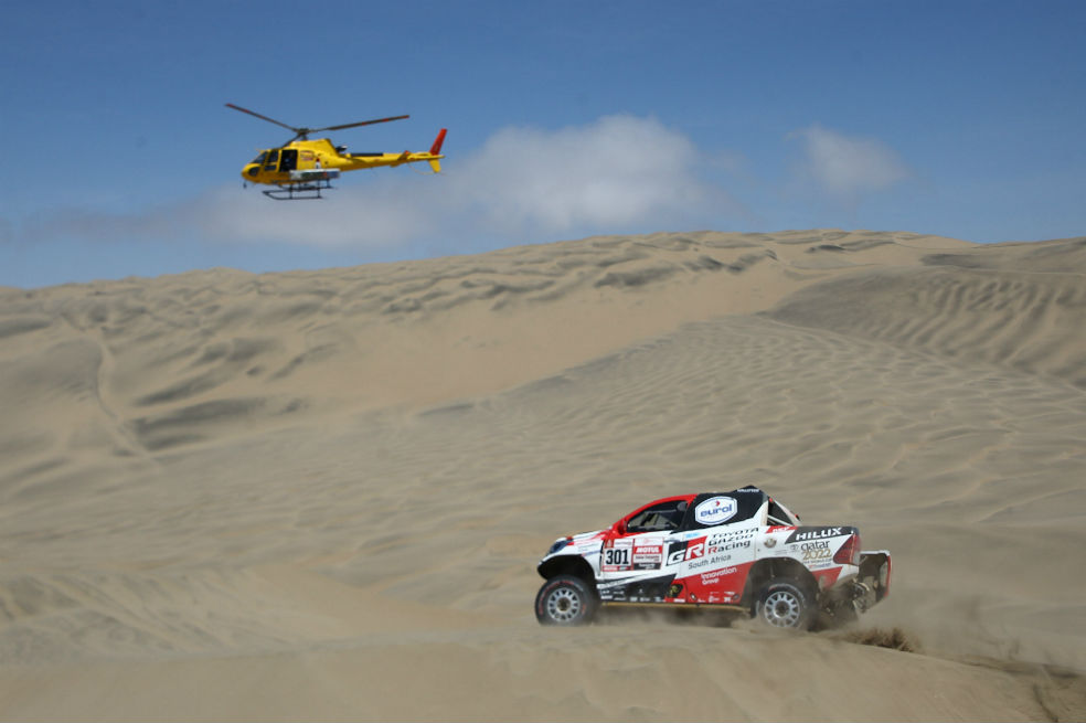 Al-Attiyah, cerca del título de coches.  / EFE