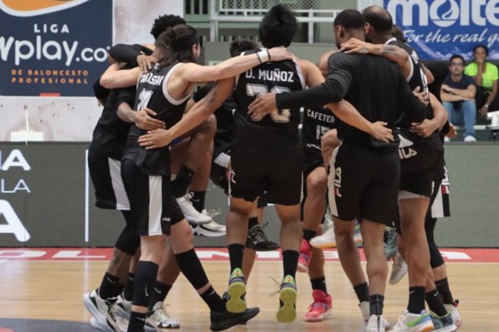 Jugadores de finalista de la Liga Wplay de Baloncesto denuncian falta de pagos