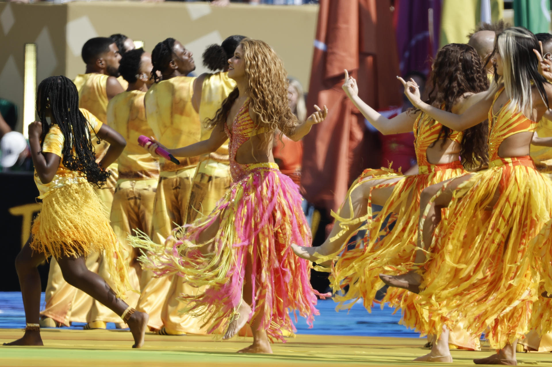 En fotos: ¿quién diseñó el vestido que Shakira usó en el Mundial 2026?