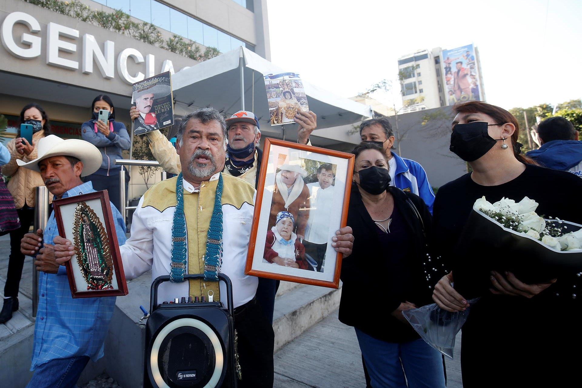 Así despidieron los mexicanos a Vicente Fernández