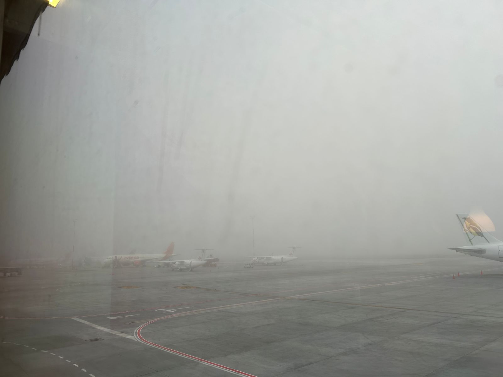 Movilidad hoy, 23 de octubre: cierran Aeropuerto El Dorado por densa neblina