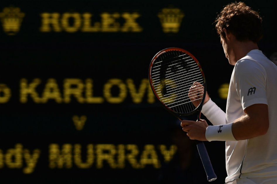 Andy Murray logró un sufrido triunfo ante Karlovic. Foto: AFP