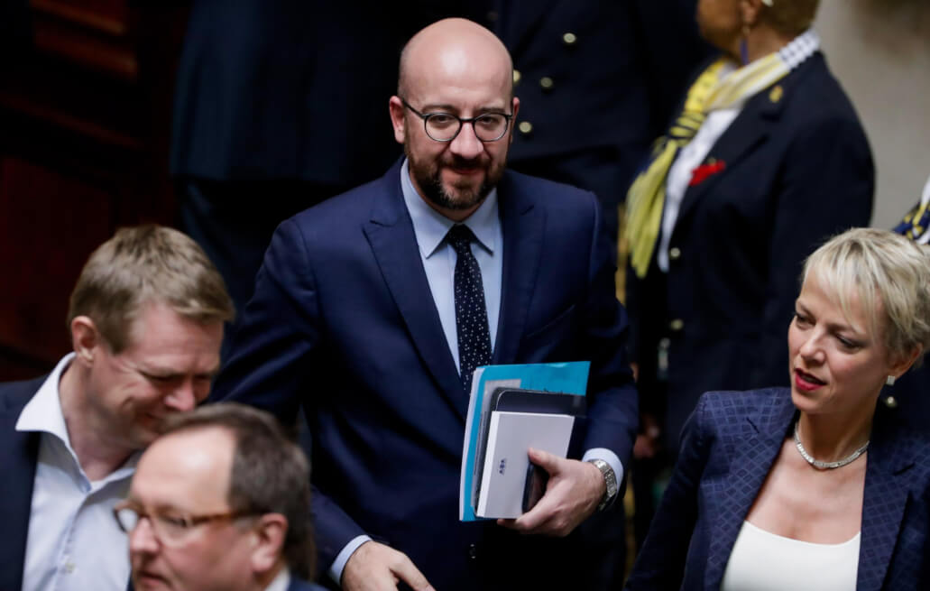 Bélgica pide perdón por secuestrar niños mestizos de Congo, Burundi y Ruanda