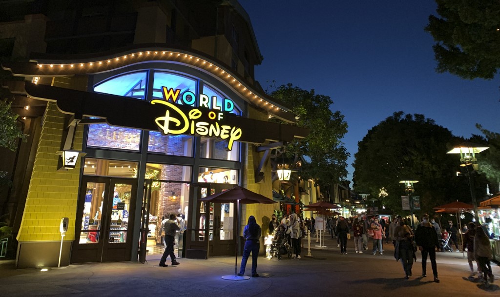 Disney no retrasa más estrenos y anuncia “Black Widow”, “Cruella” y “Luca” en streaming