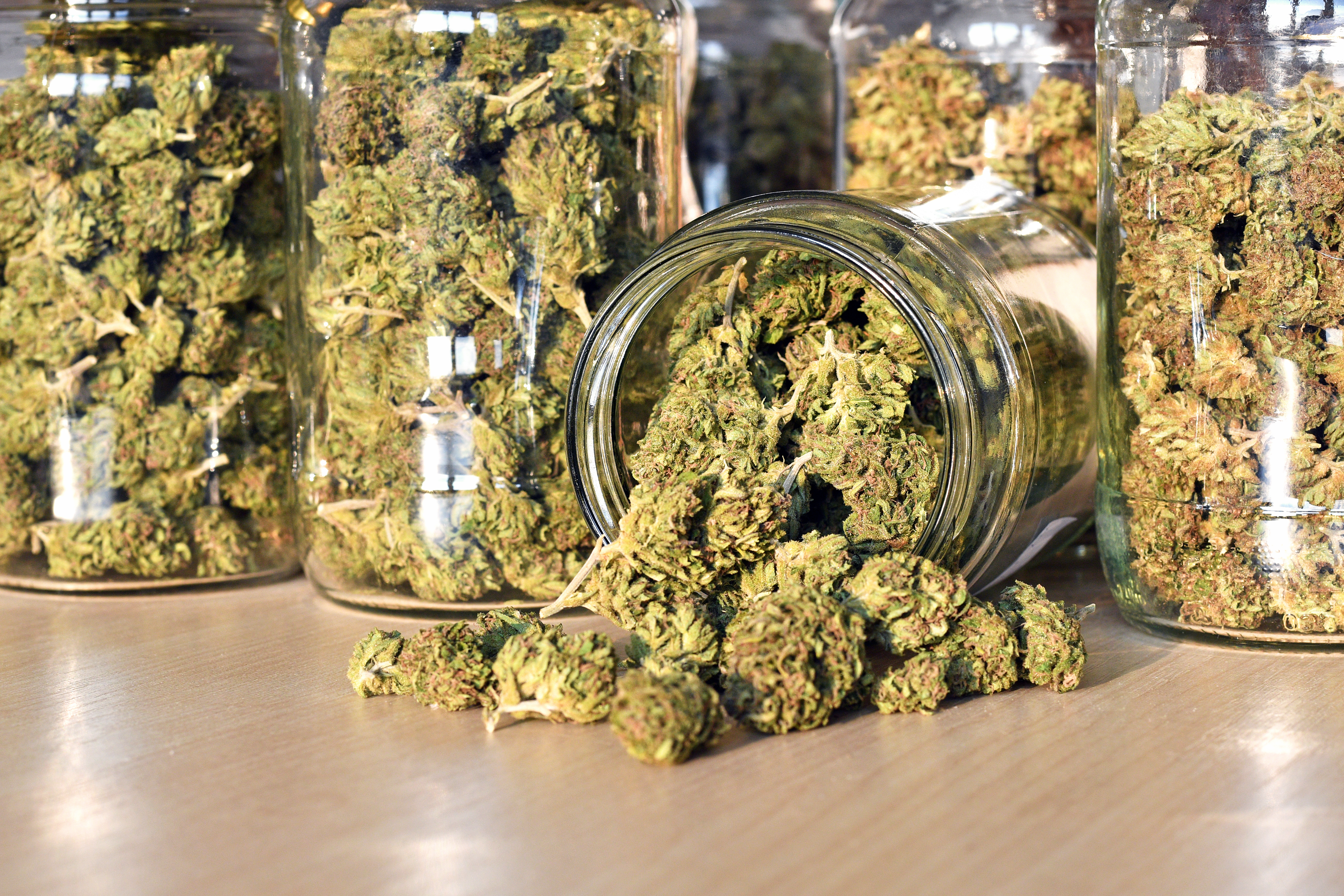Mamá, te confieso: fumo marihuana y es hora de que lo sepas