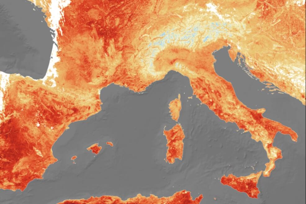 Un mapa preocupante: así se ve desde el espacio la ola de calor que azota a Europa