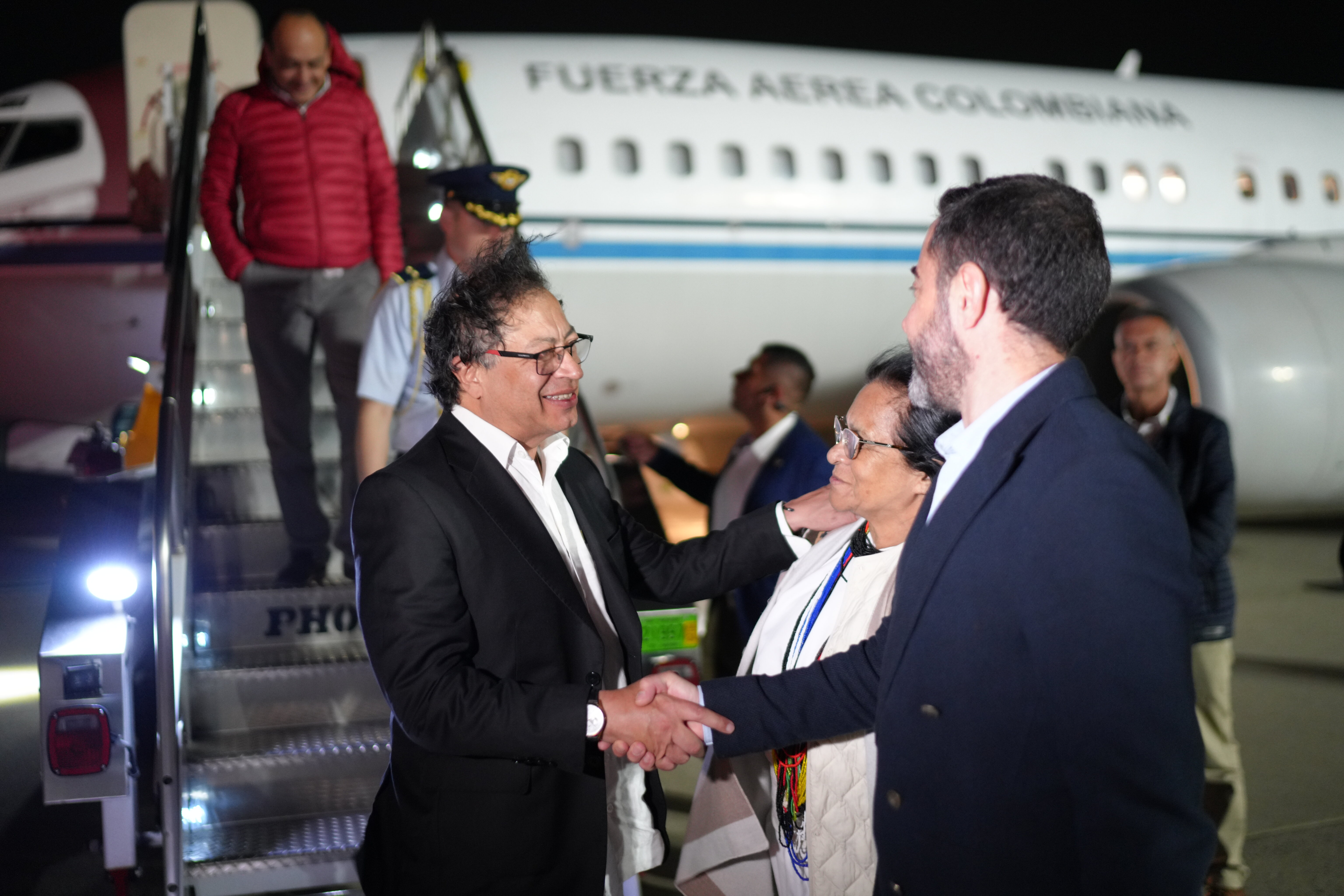 Los 29 viajes de Petro: ¿estrategia o desconexión con los problemas locales?
