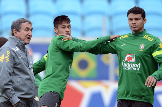 Brasil enfrenta un duro examen previo a la Copa Confederaciones