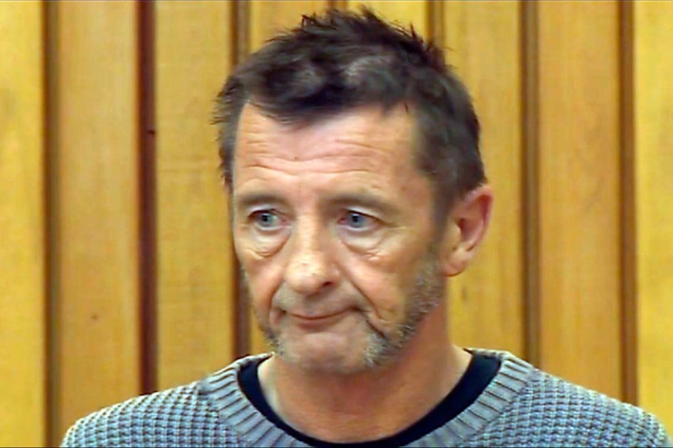 Phil Rudd.