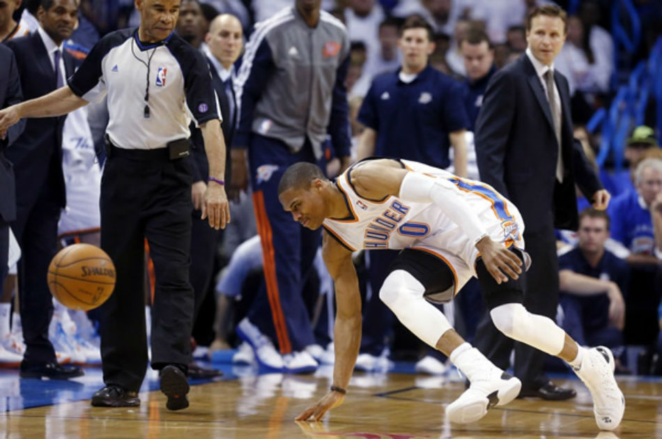 Reconstruyen con éxito menisco de la rodilla izquierda de Russell Westbrook