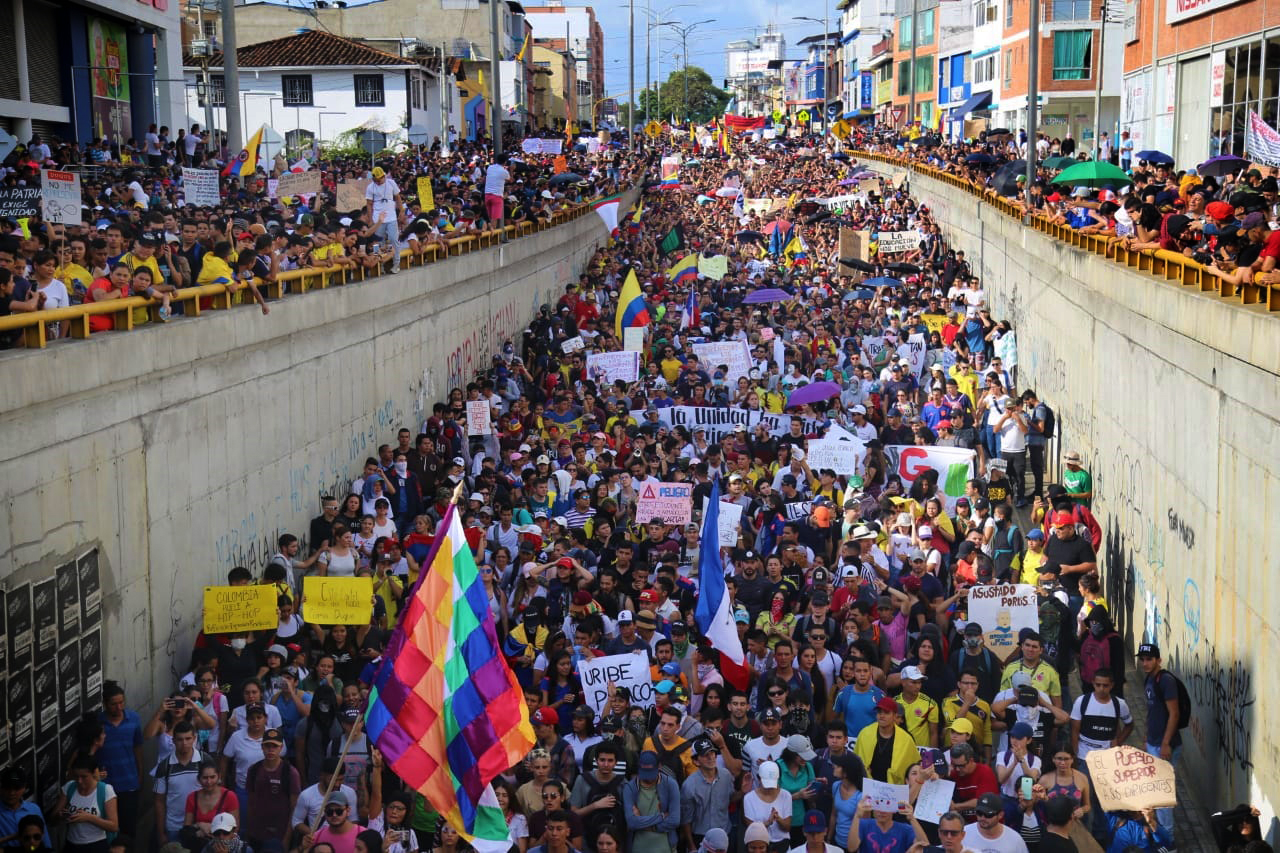 Colombianos se movilizaron masivamente en el paro nacional