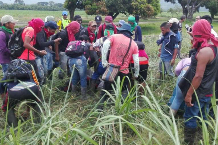 Un muerto y cinco heridos deja choque entre fuerza pública e indígenas en Cauca
