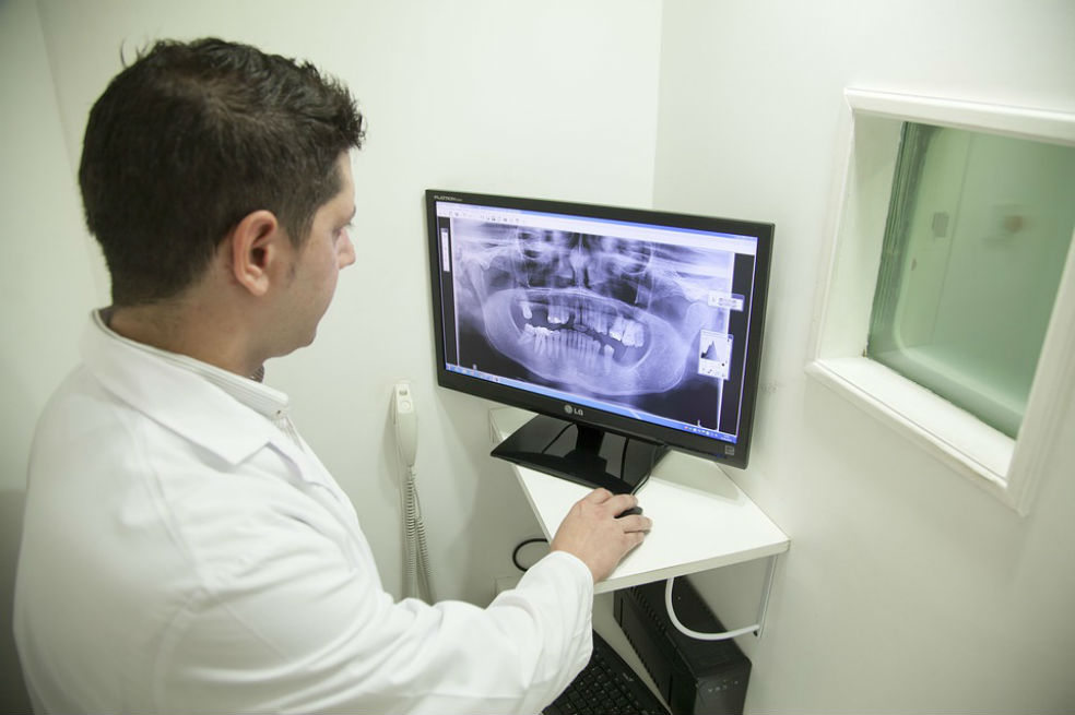 Porcentaje de infracciones que involucran exceso de velocidad, por especialidad del médico. La velocidad extrema se definió como conducir al menos 20 mph por encima del límite de velocidad.