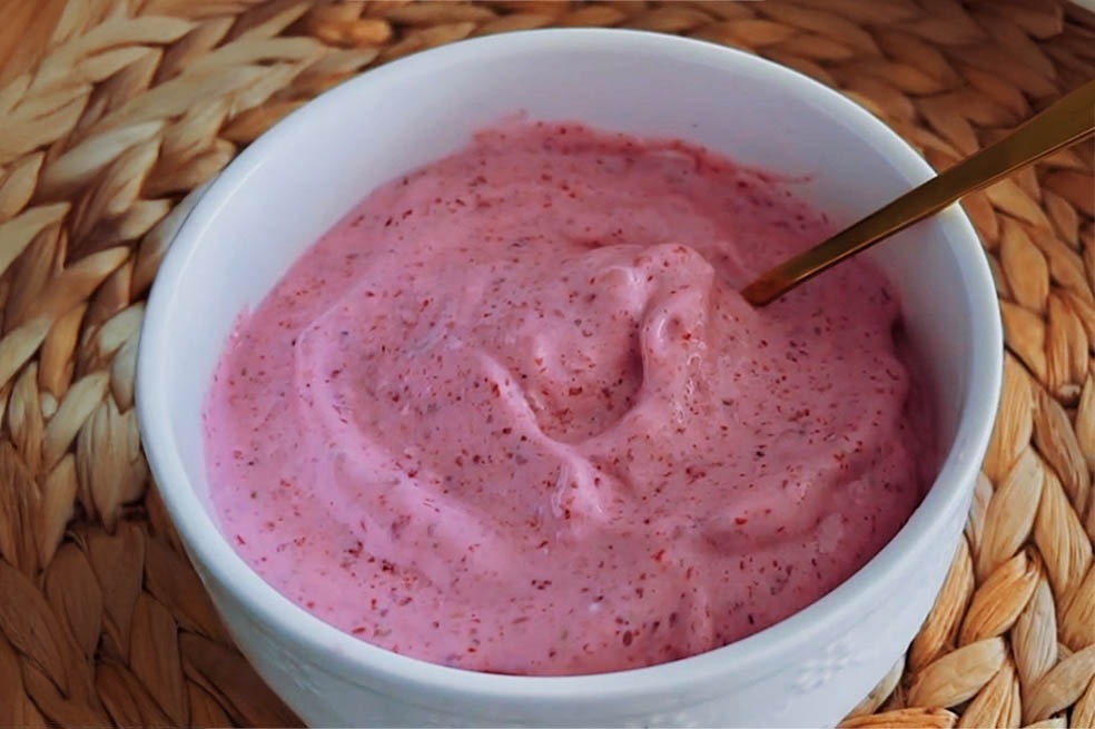 Helado de frutos rojos