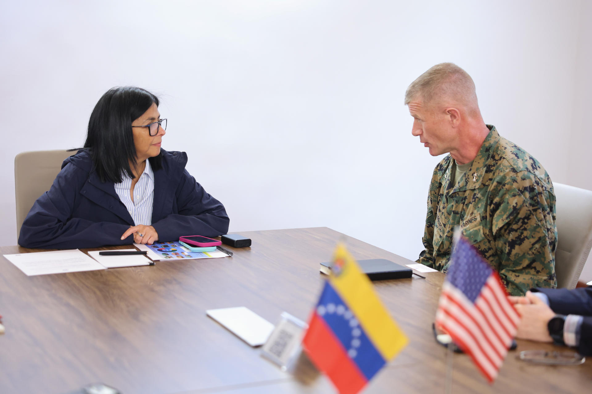 Las relaciones de De la Espriella  con Venezuela se moverán al son de Trump (análisis)