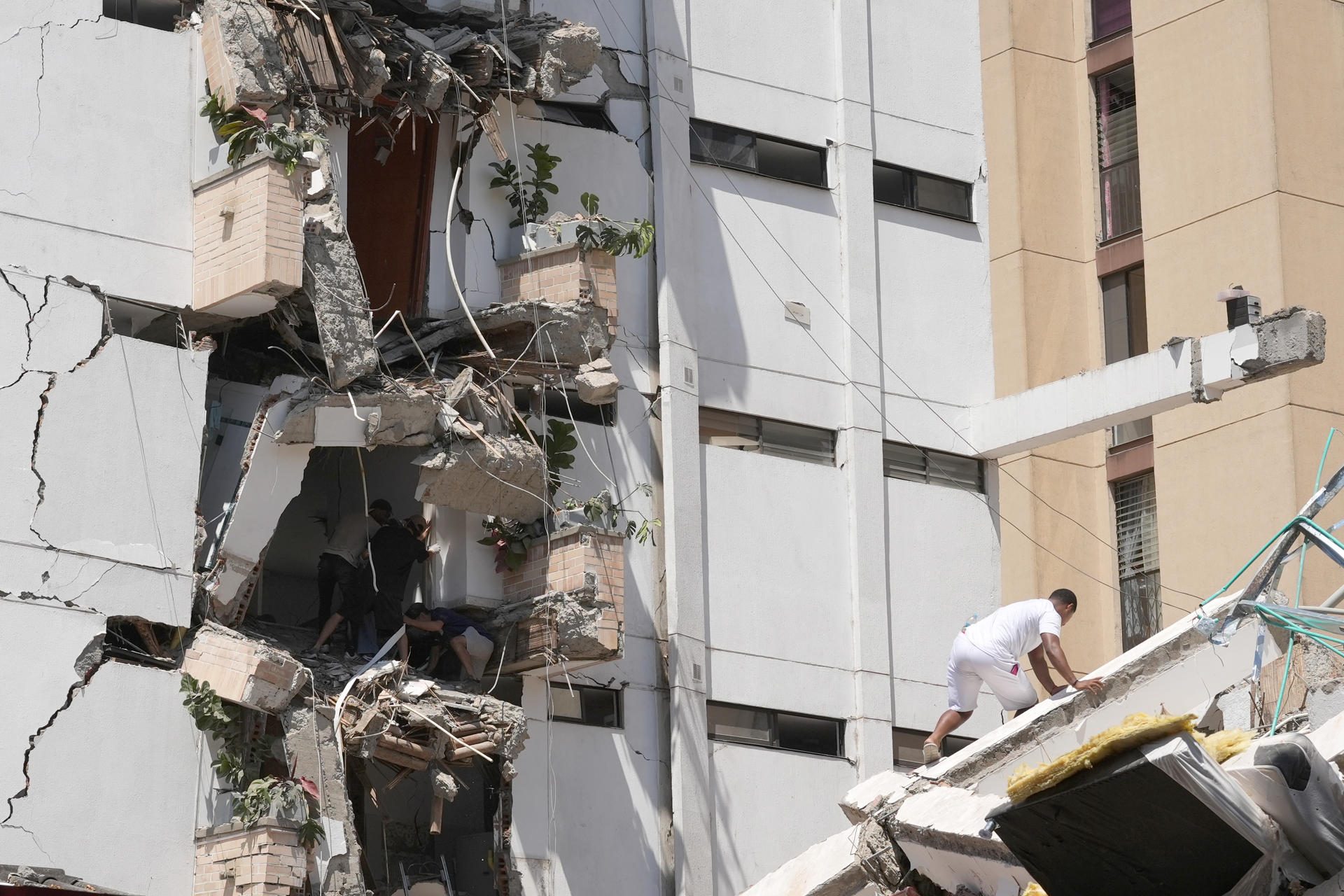 El principal hospital de Cali sufrió grandes daños en uno de sus edificios por el terremoto