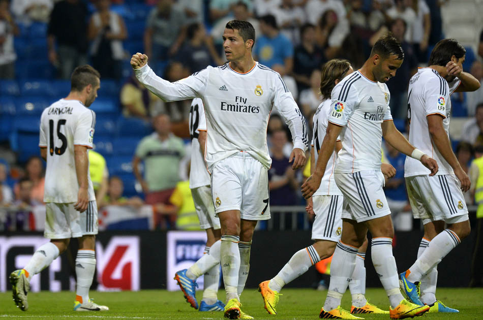 Real Madrid ganó y se mantiene cerca de la punta