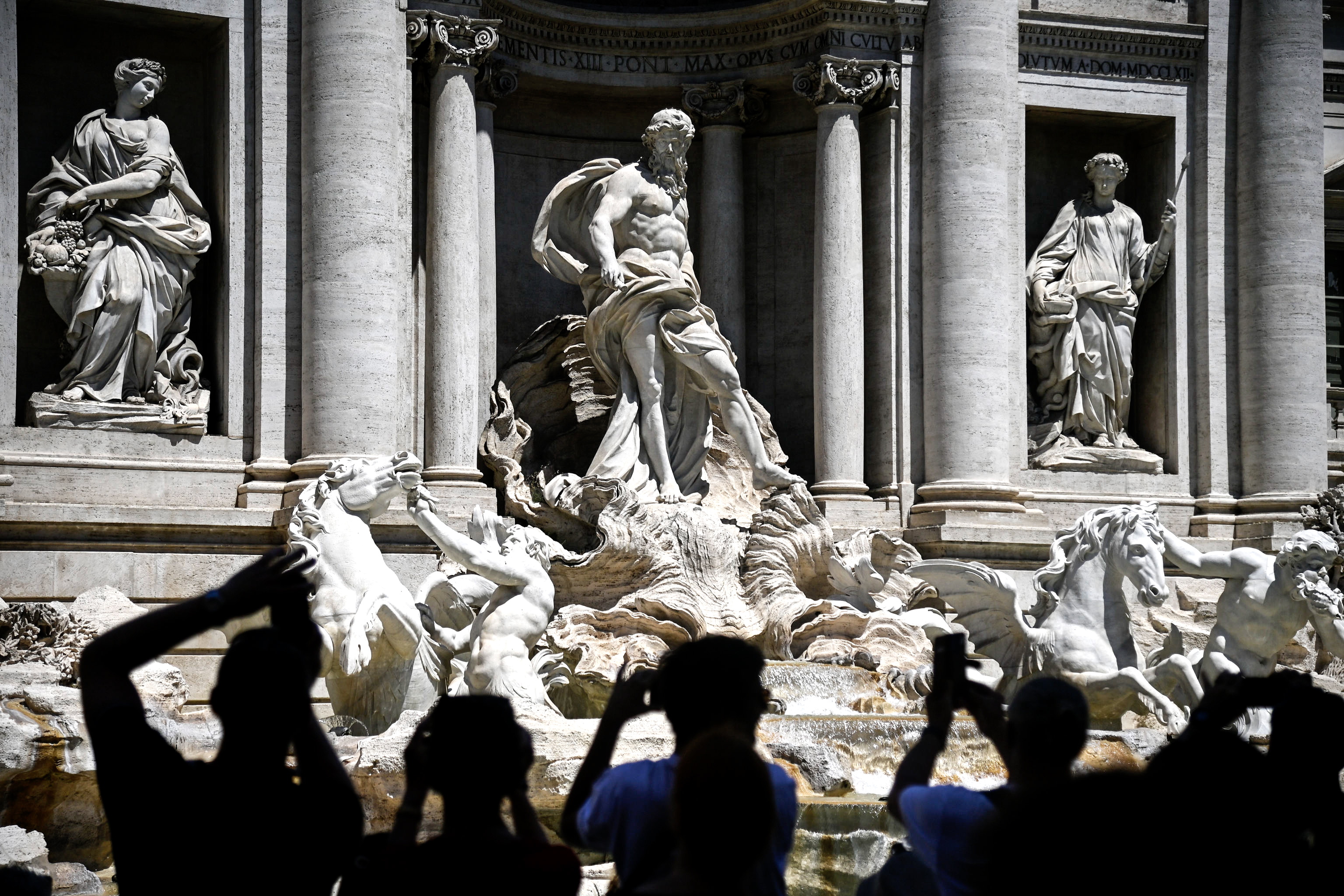 Visitar la Fontana de Trevi por un euro, una posibilidad contra el turismo de masas