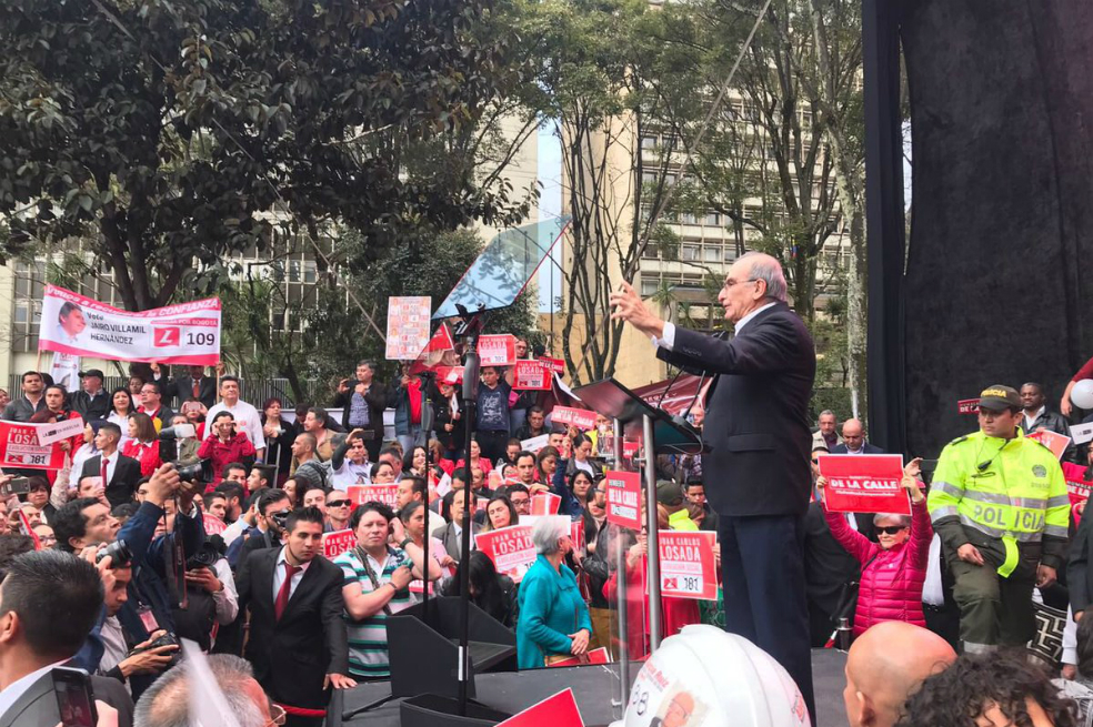 Con la paz como eje de su campaña, De la Calle presentó su programa de gobierno