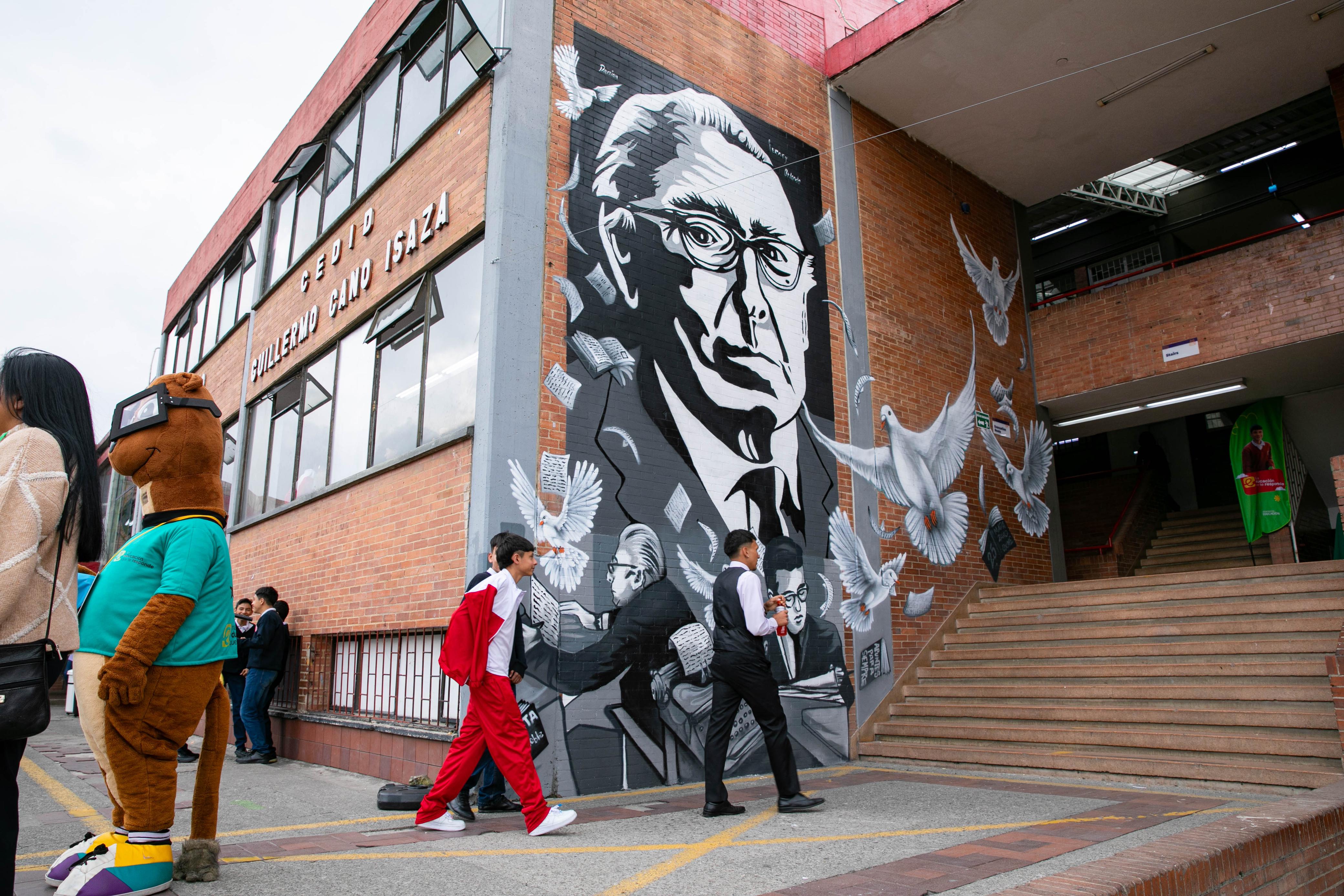 Bogotá rindió homenaje a Guillermo Cano en el centenario de su nacimiento
