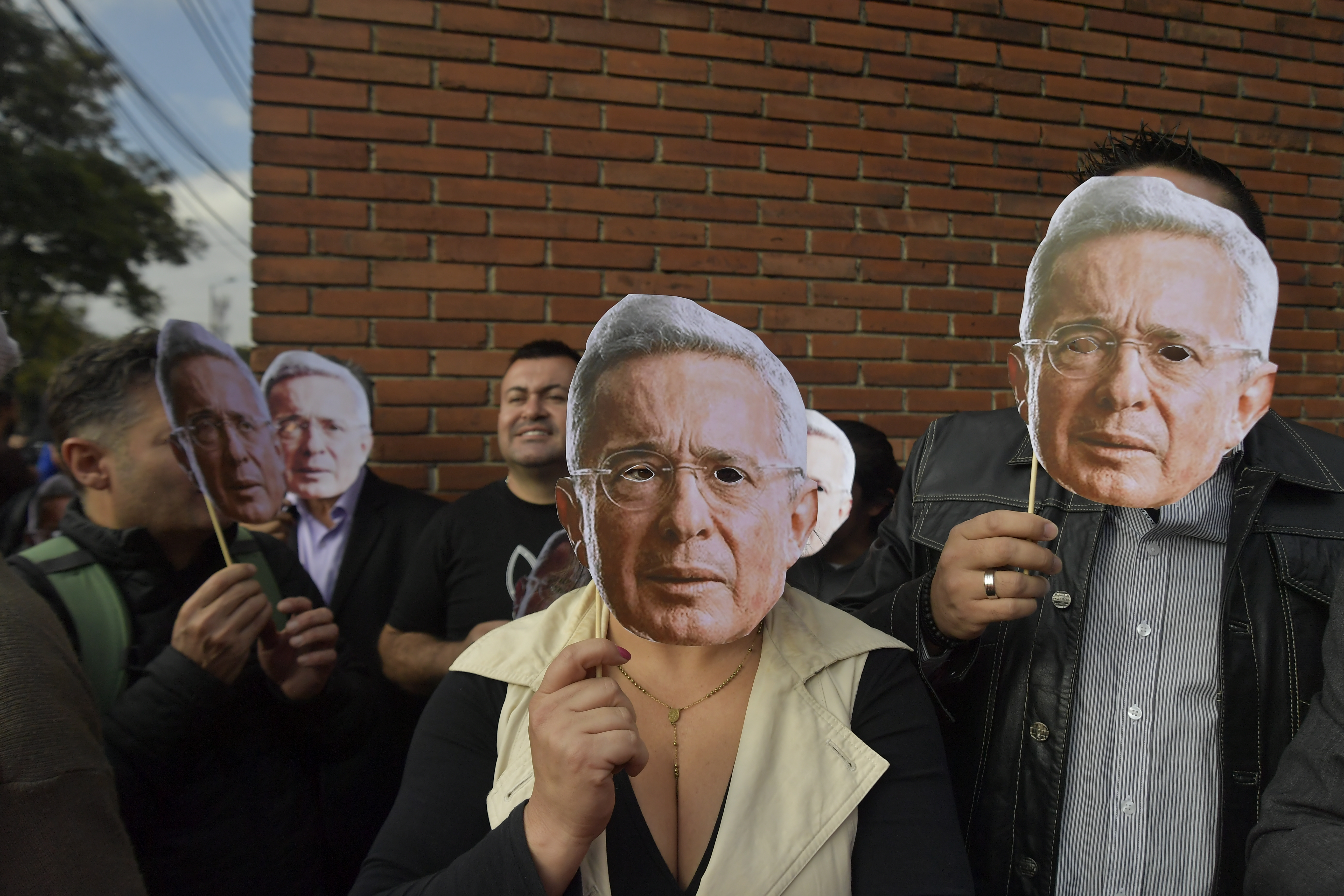 Juicio Uribe: esto fue lo que paso en el día 22 con los “exparas” Racumín y Jopra