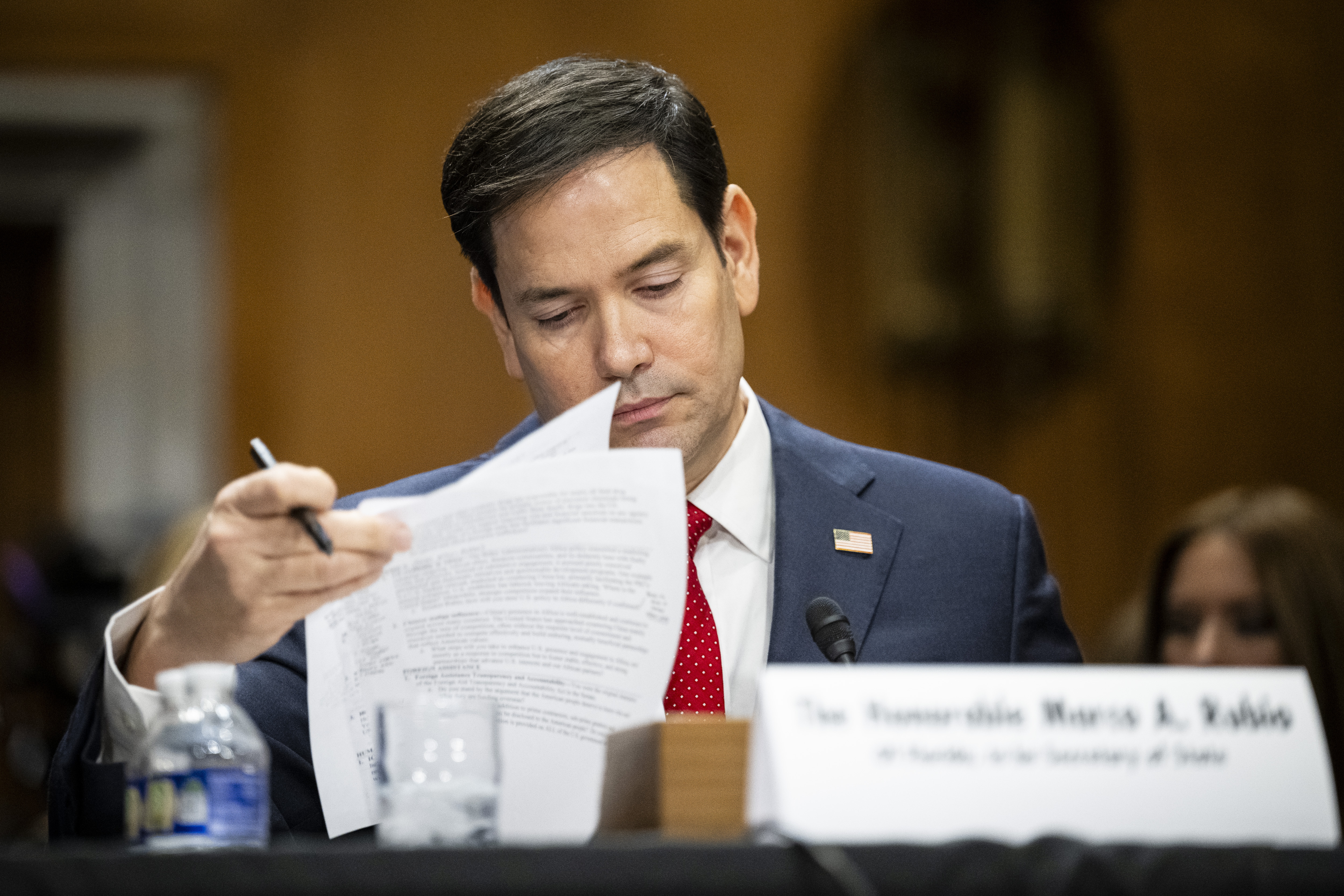 Washington (United States), 15/01/2025.- Republican Senator from Florida Marco Rubio, President-elect Donald Trump's nominee for Secretary of State, testifies during a Senate Foreign Relations Committee confirmation hearing, at the US Capitol in Washington, DC, USA, 15 January 2025. Senator Rubio is expected to be confirmed to Secretary of State on a bipartisan vote, and will likely be one of the first Cabinet nominees confirmed by Senate Republicans for the incoming Trump Administration. EFE/EPA/GRAEME SLOAN