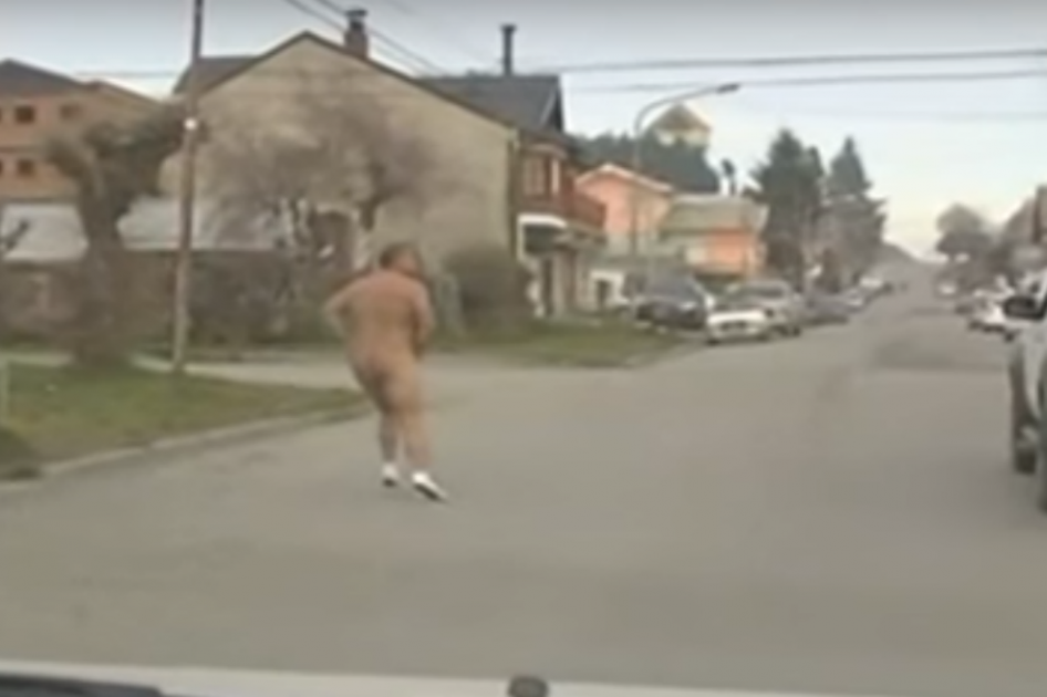 El amante que corrió desnudo por las calles de Bariloche