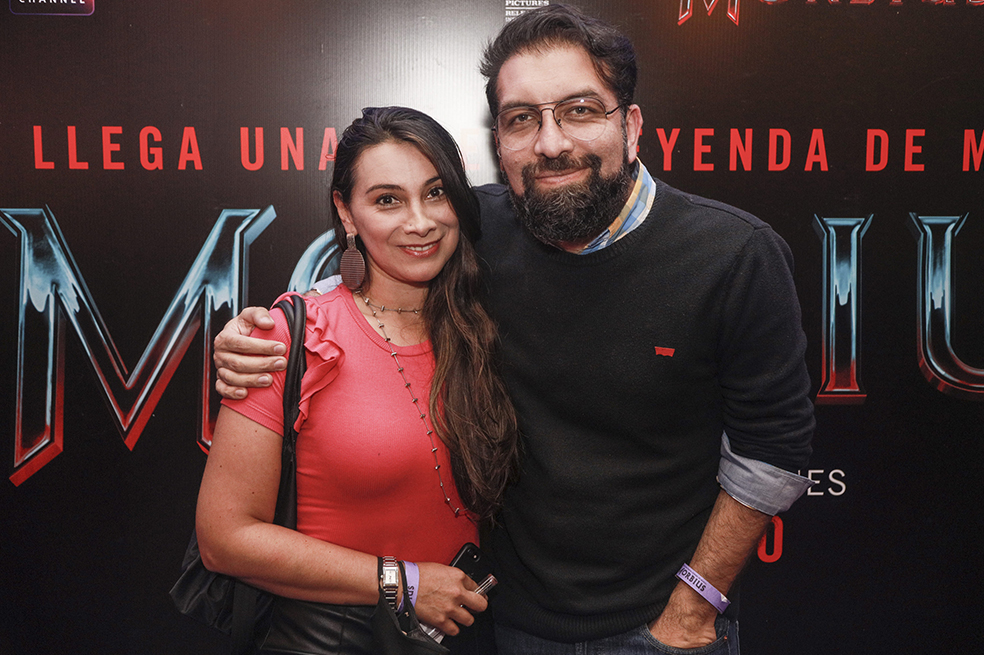 Sara Bello y Tato Cepeda premier película Morbius