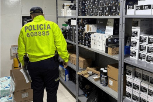 Incautan más de 800 suministros falsos para equipos informáticos en Bogotá