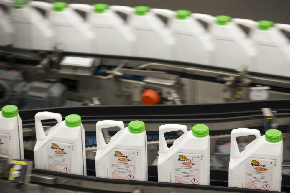 Revista académica revela intervención de Monsanto en estudios sobre glifosato