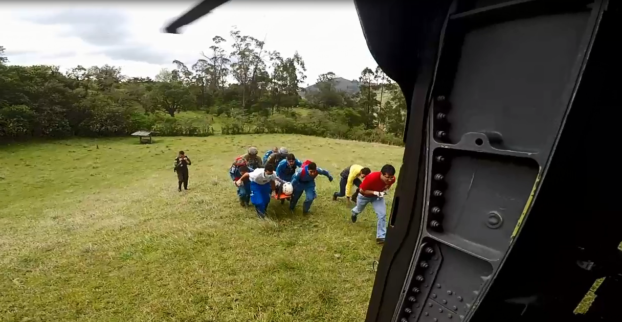 Rescatan a ciudadano ruso que se accidentó en su cuatrimoto, en Cauca