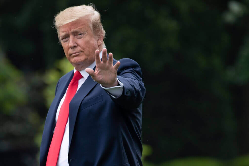Trump pide al Banco Mundial que deje de prestar dinero a China