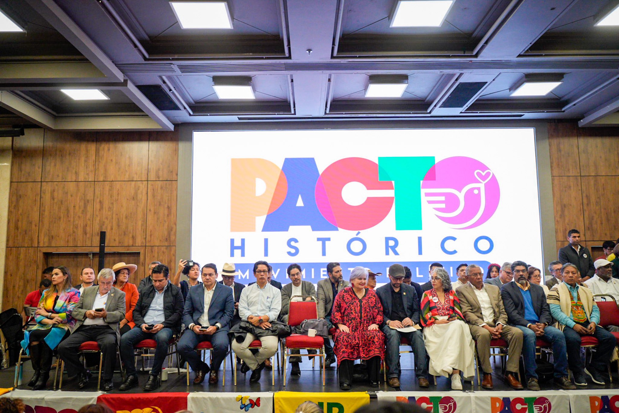 Polo Democrático se fusionará con Pacto Histórico de Petro