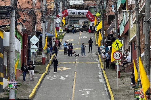 Cada junio y desde hace 23 años, San Cristóbal realiza las carreras cuesta abajo con balineras.