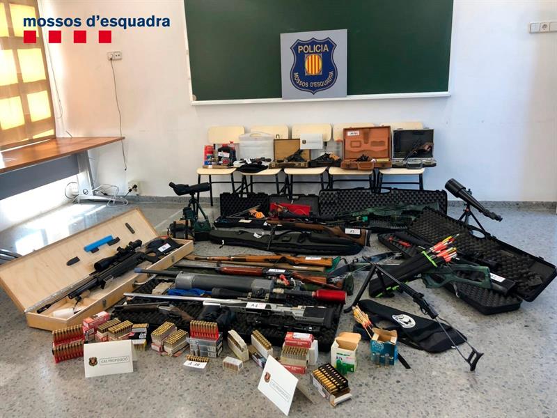 Policía española detiene a hombre que amenazó con matar al presidente Pedro Sánchez