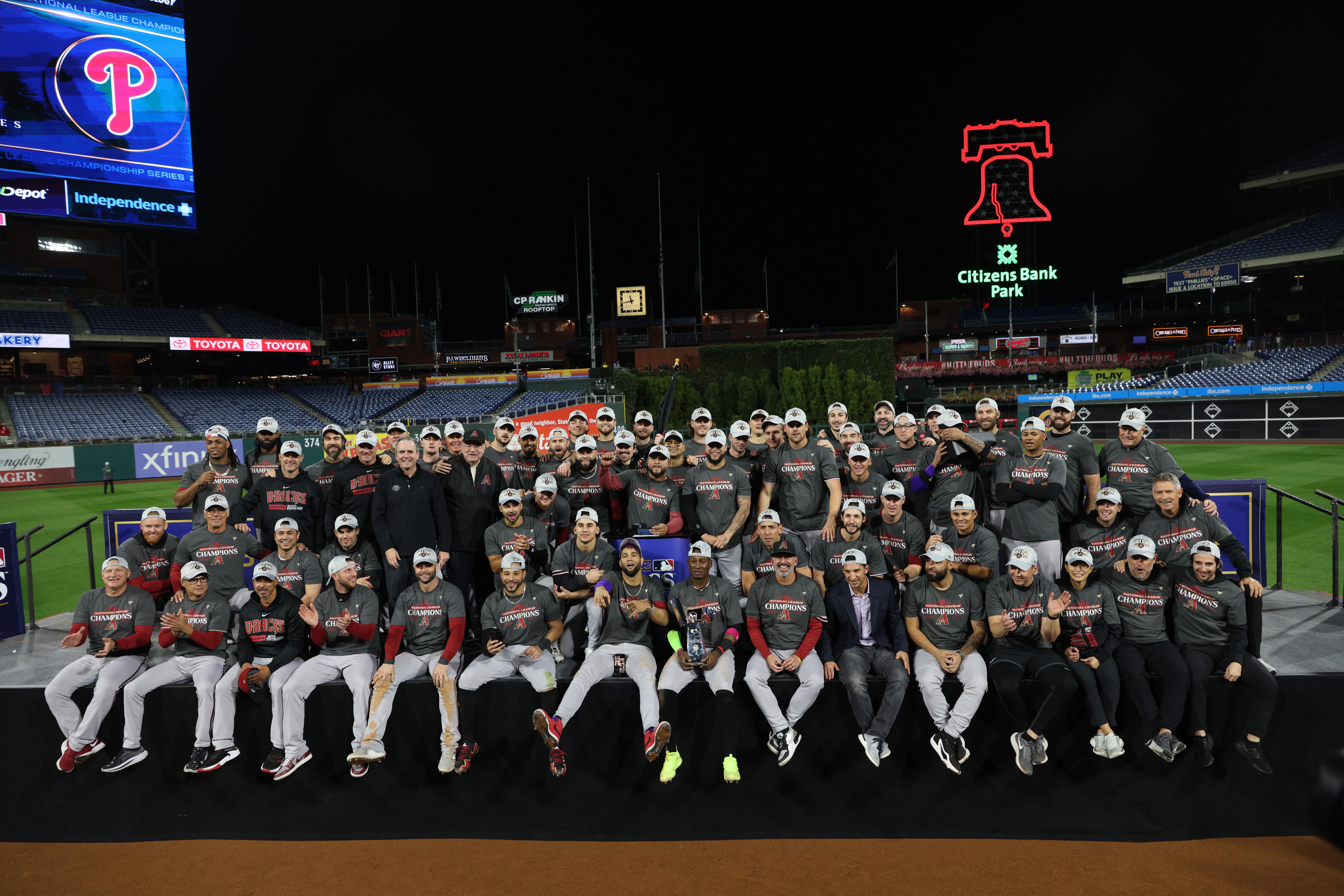 ¡Lo impredecible del béisbol!: Los Cascabeles de Arizona jugarán la Serie Mundial