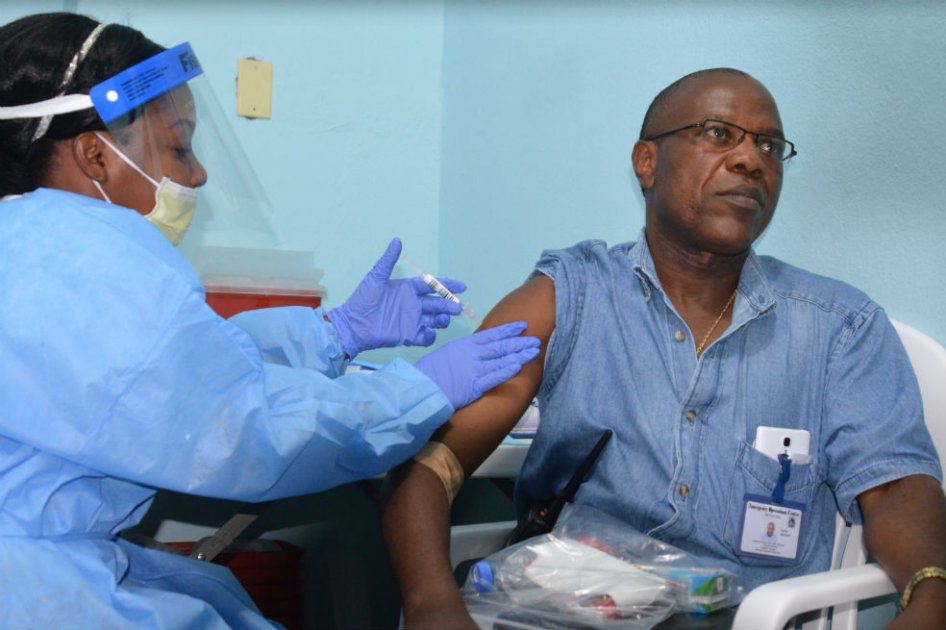 Vacuna eficaz al 100% contra el ébola podrá estar al alcance de la mano a escala mundial