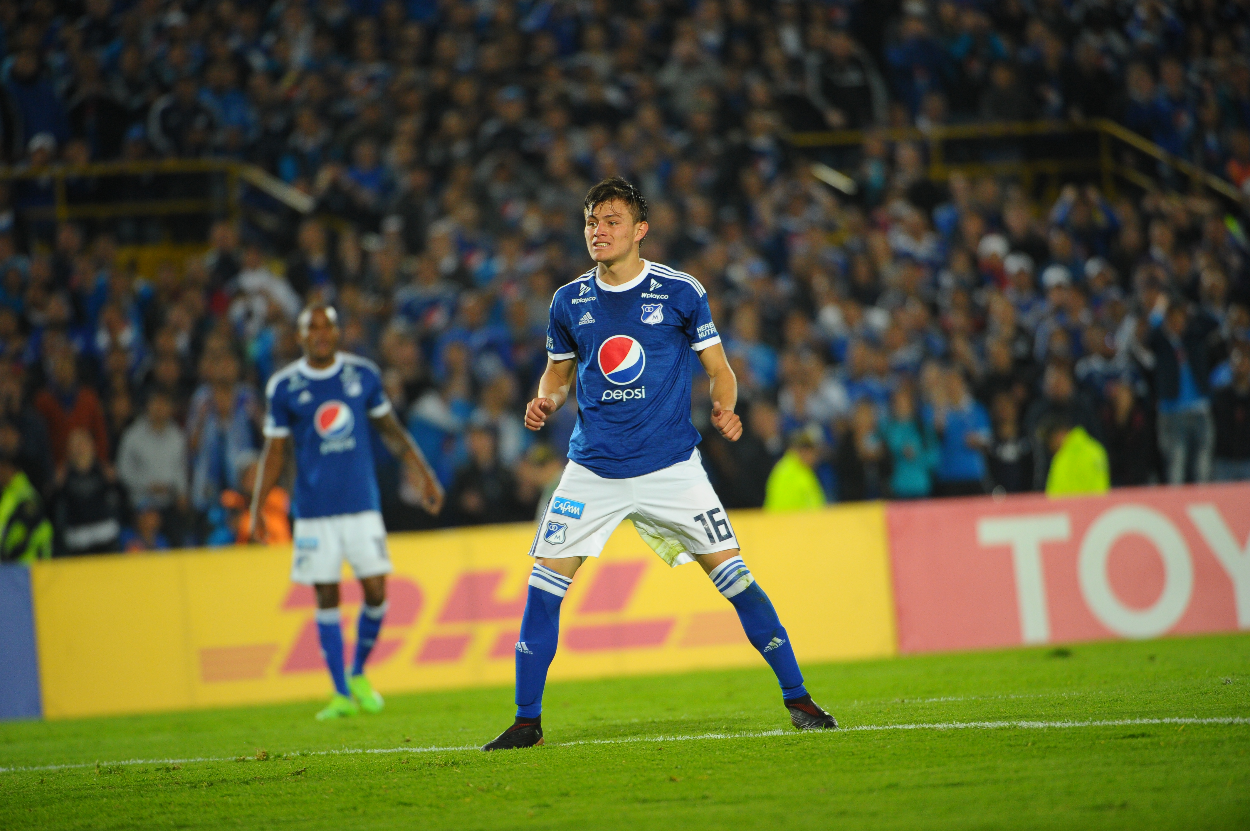 Futbolista colombiano, extremo de Millonarios, en el partido ante Corinthians de Brasil, por la primera jornada del grupo G de la Copa Libertadores 2018.