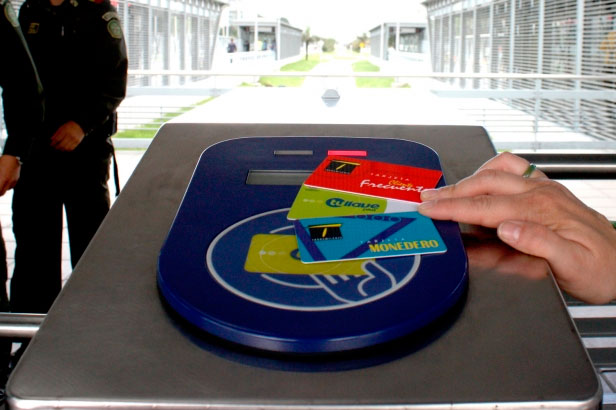 El primer portal de TransMilenio que ya recibe todas las tarjetas