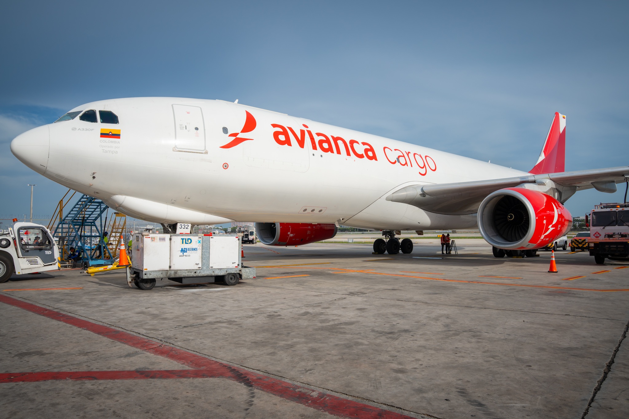 Avianca ha movilizado más de 300 toneladas de ayuda humanitaria hacia las zonas afectadas por el sismo del 10 de agosto.