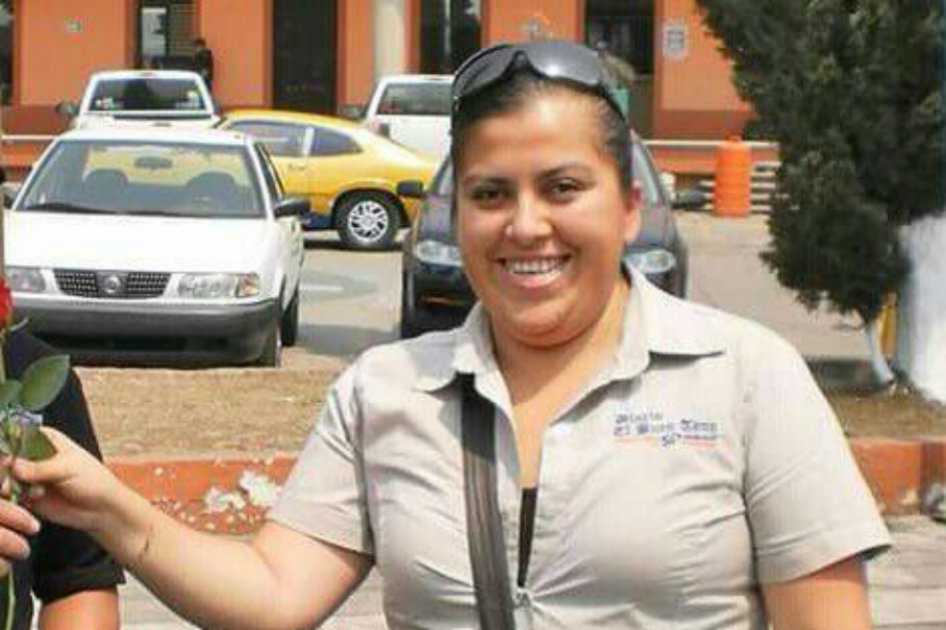 Grupo armado mexicano secuestra reportera en su casa