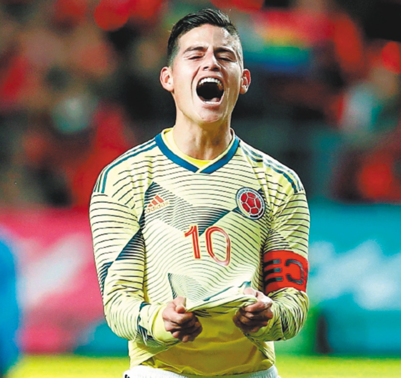 4.	Su ídolo en el futbol no es de carne y hueso. El futbolista contó alguna vez que fue un personaje ficticio quien le hizo despertar su pasión por el fútbol. Se trata de Oliver Atom, delantero en la caricatura japonesa Captain Tsubasa, o Súper Campeones en América Latina.