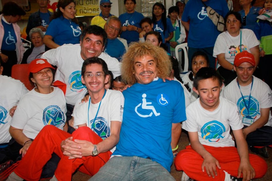 ‘El Pibe’ promueve el deporte en Bogotá