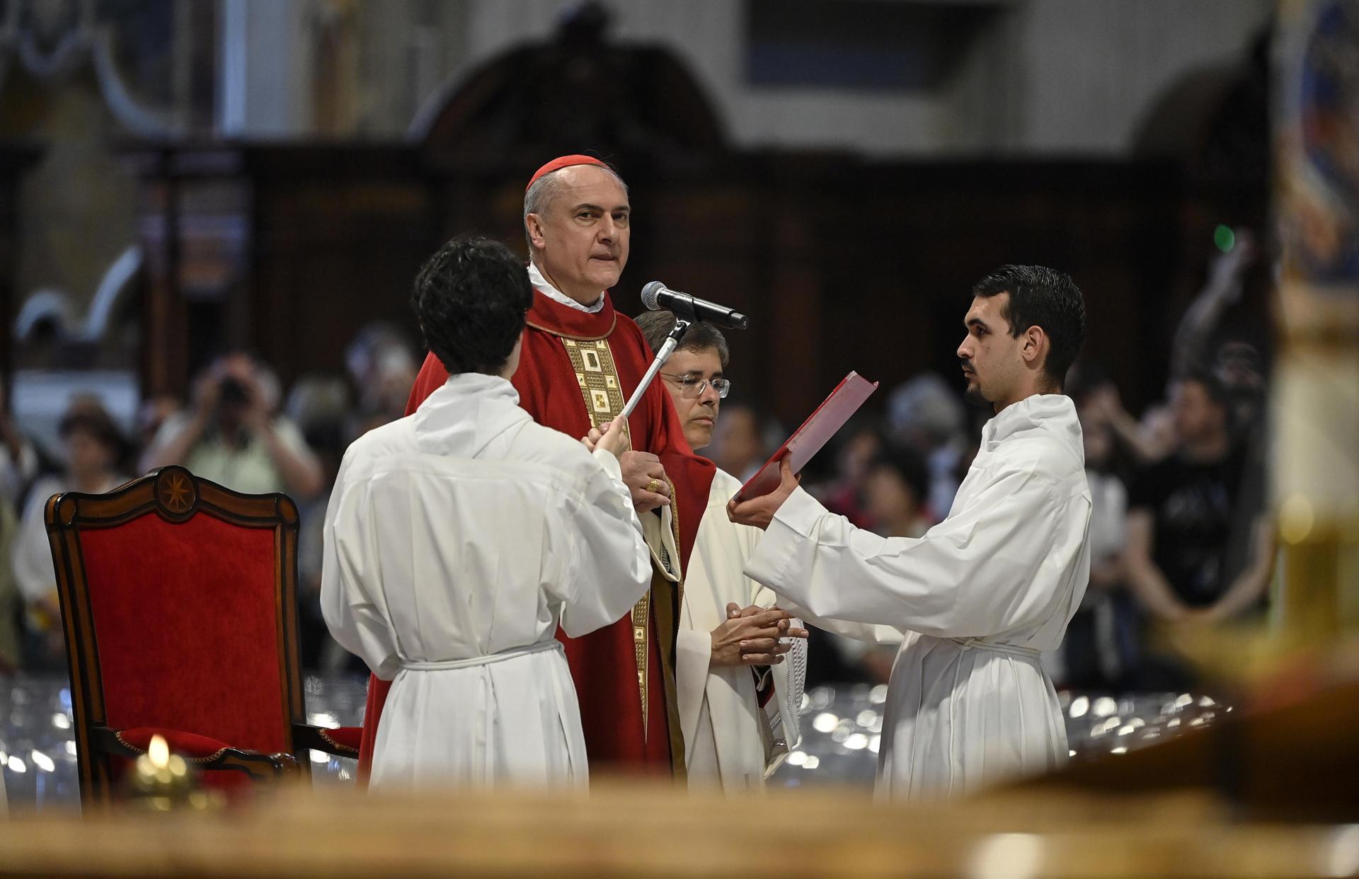 ¿Cuándo se hace el cónclave para elegir el nuevo papa tras la muerte de Francisco?